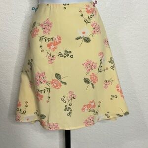 450- Abound by Nordstrom NWT Yellow Floral Mini Skirt. Size 4X.